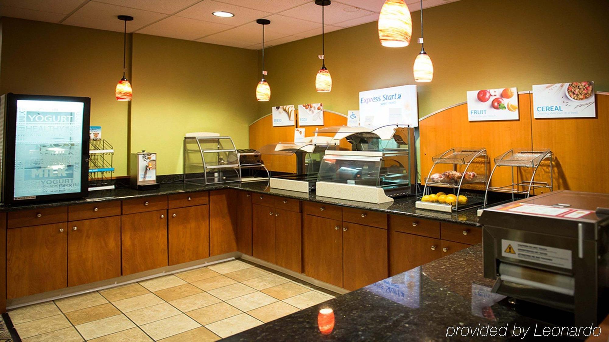 Holiday Inn Express La Plata By Ihg Exterior photo